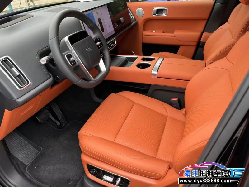 23年理想L8轿车抵押车出售