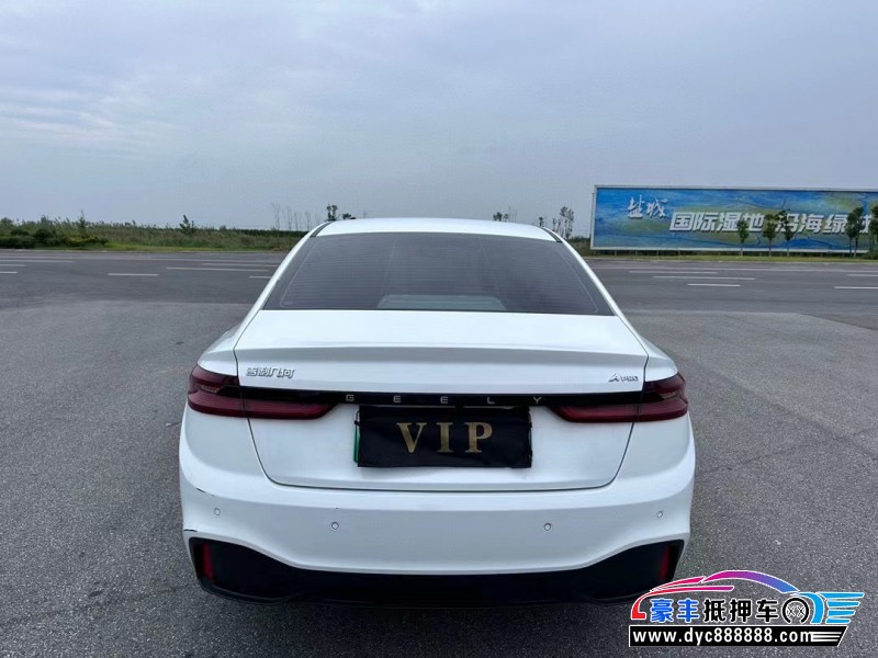 22年吉利几何轿车抵押车出售