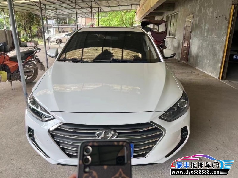 19年现代领动轿车抵押车出售