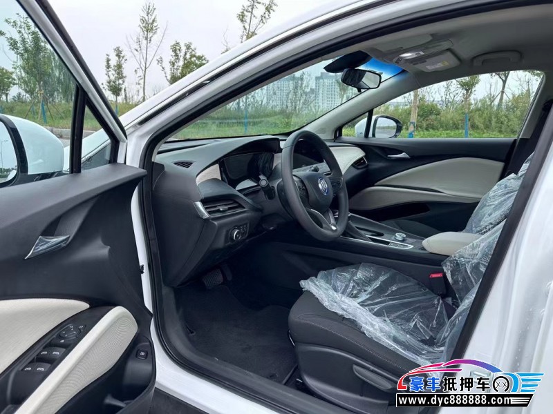 23年别克微蓝轿车抵押车出售