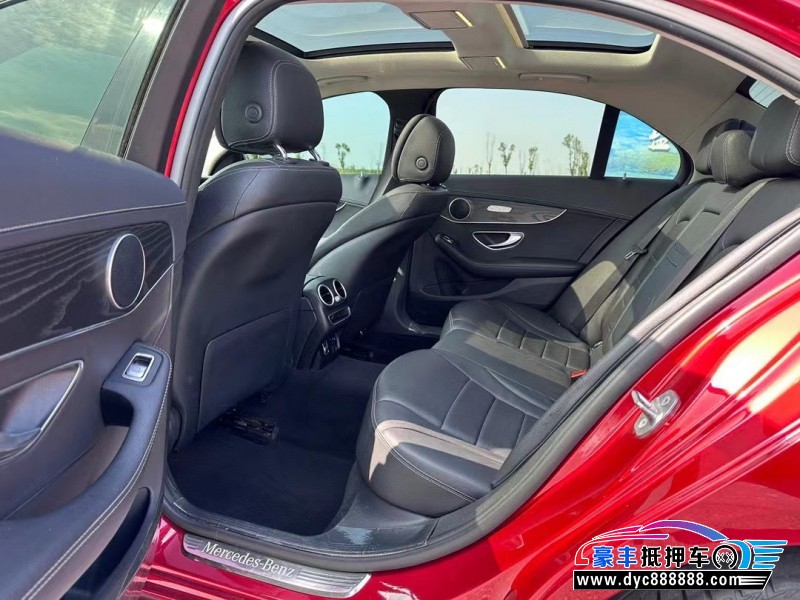 21年奔驰C轿车抵押车出售