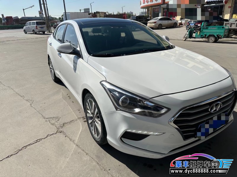 19年现代名图轿车抵押车出售