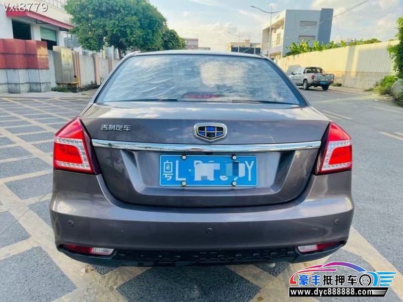 17年吉利金刚轿车抵押车出售