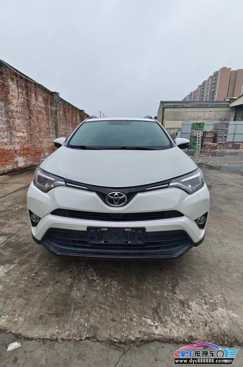 18年丰田RAV4轿车抵押车出售