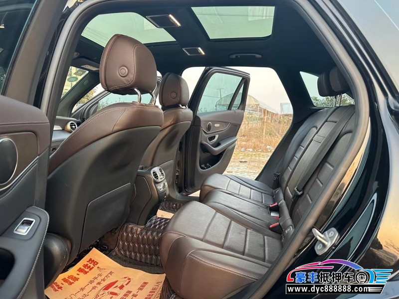 20年奔驰GLCSUV抵押车出售