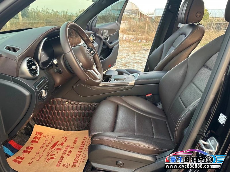 20年奔驰GLCSUV抵押车出售