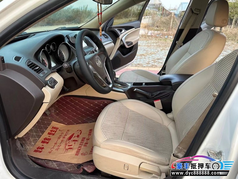 14年别克君威轿车抵押车出售