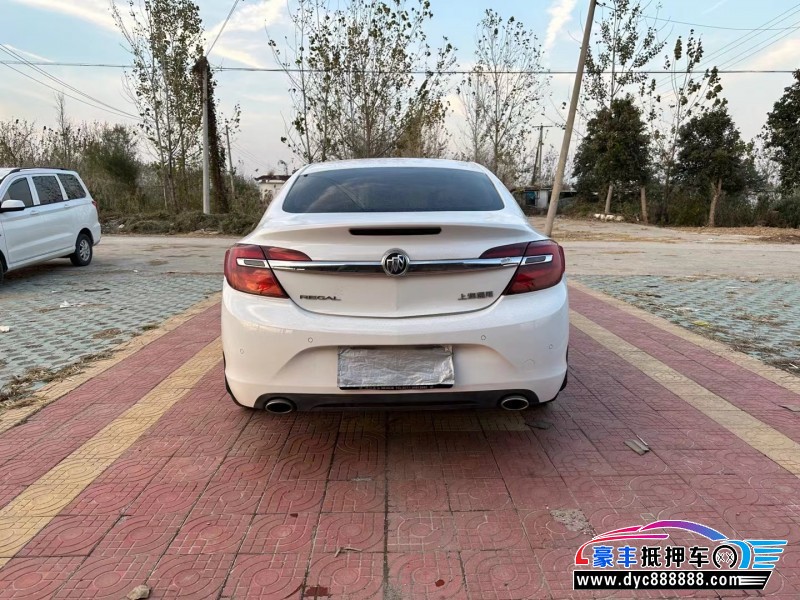 14年别克君威轿车抵押车出售