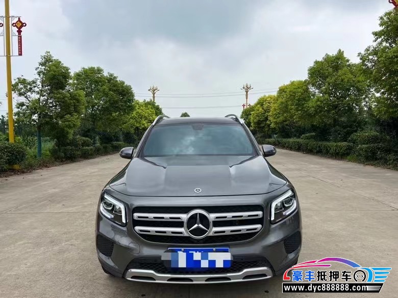21年奔驰GLB轿车抵押车出售