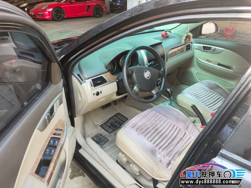 16年别克凯越轿车抵押车出售