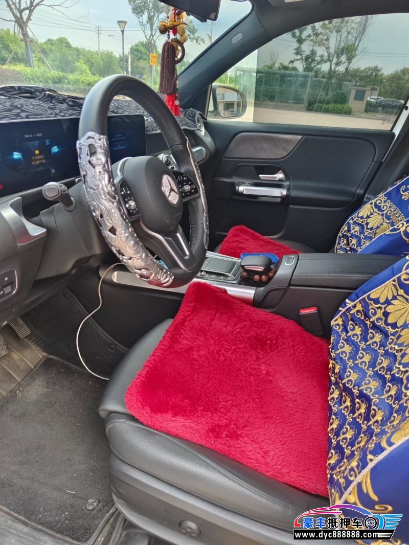 20年奔驰GLBSUV抵押车出售