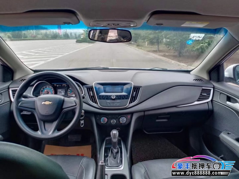 18年雪佛兰科沃兹轿车抵押车出售