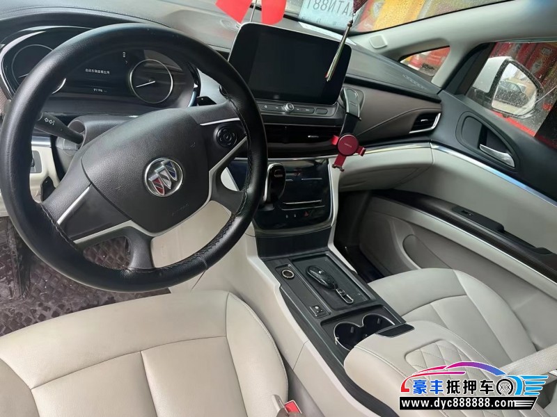 21年别克GL8MPV抵押车出售