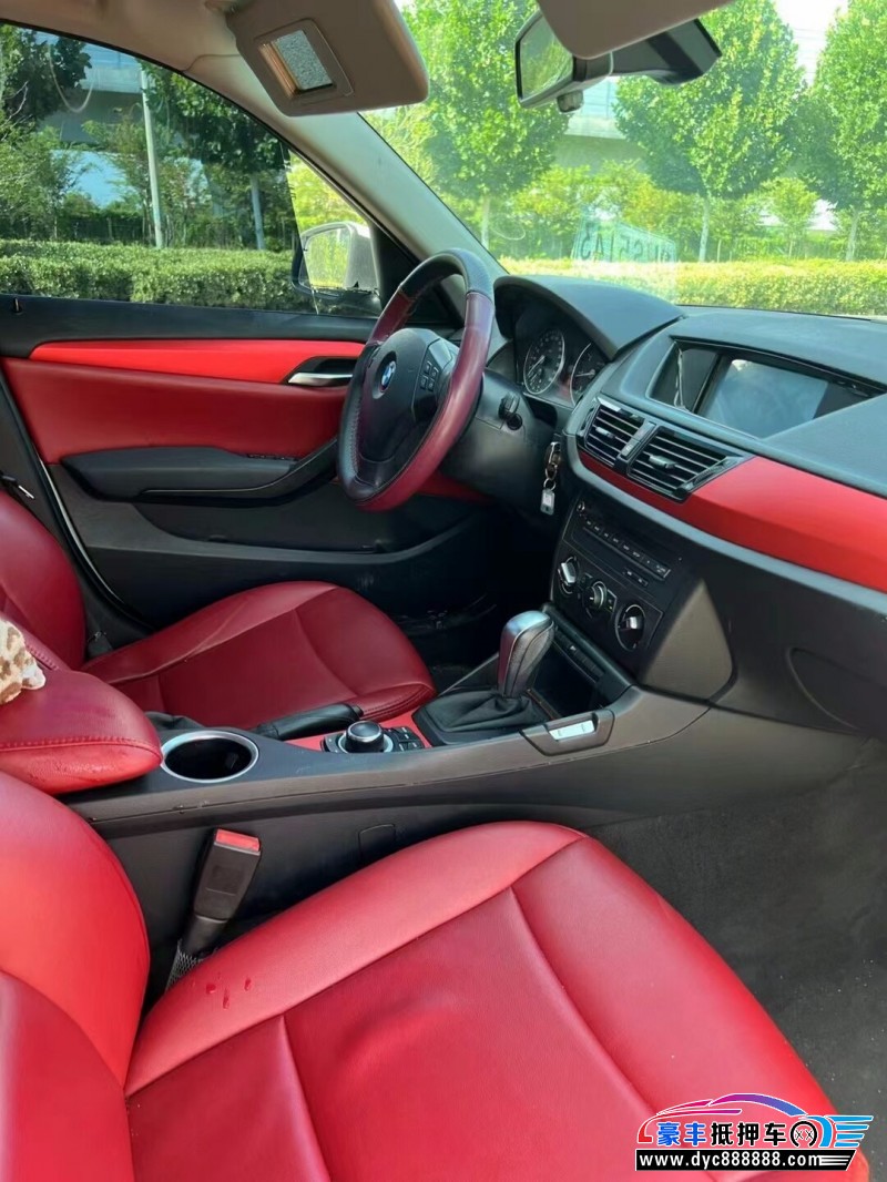 14年宝马X1轿车抵押车出售