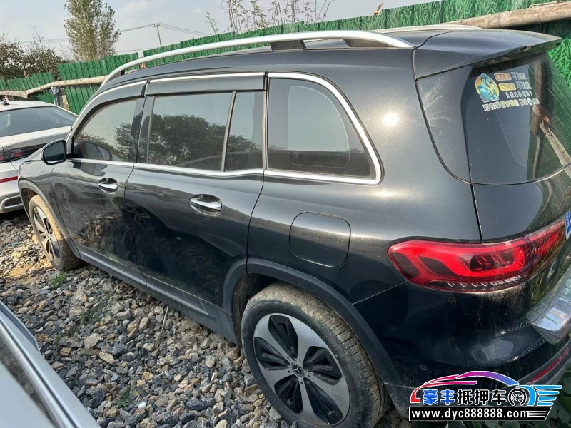 21年奔驰GLB轿车抵押车出售