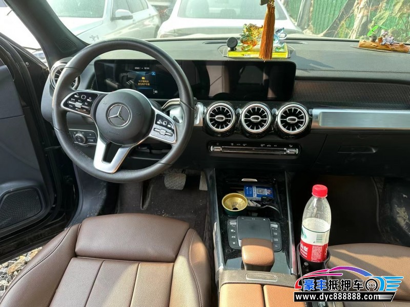 21年奔驰GLB轿车抵押车出售