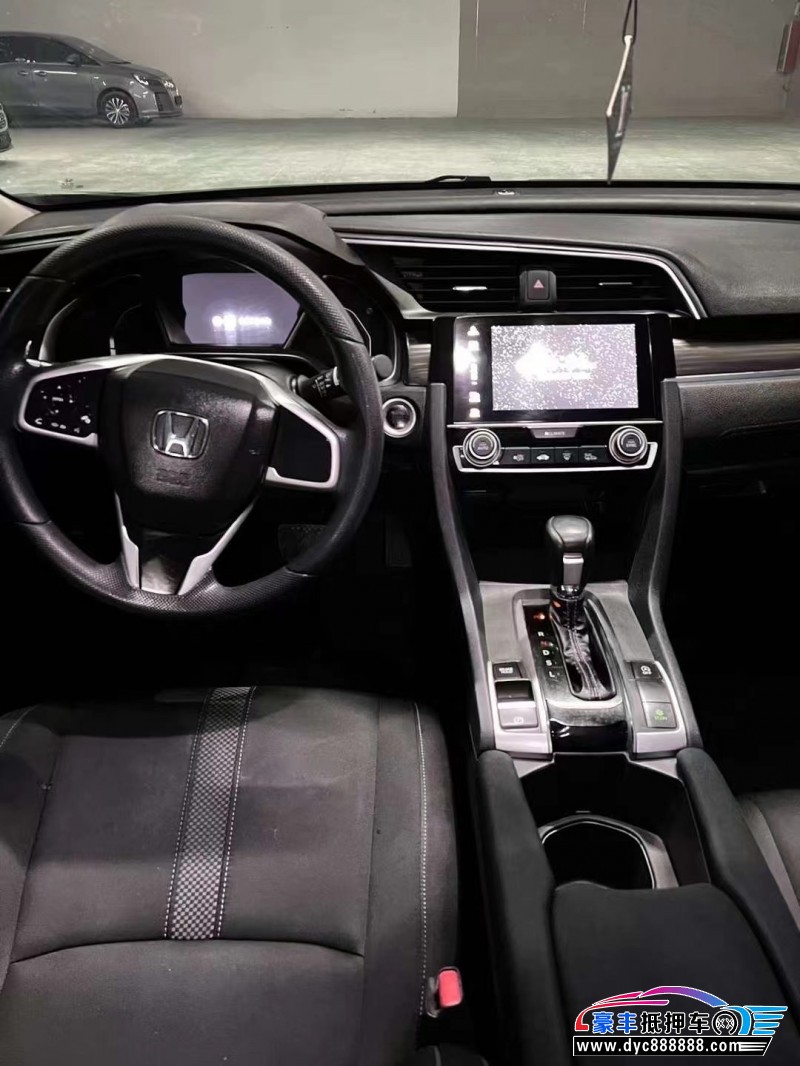 22年本田思域轿车抵押车出售