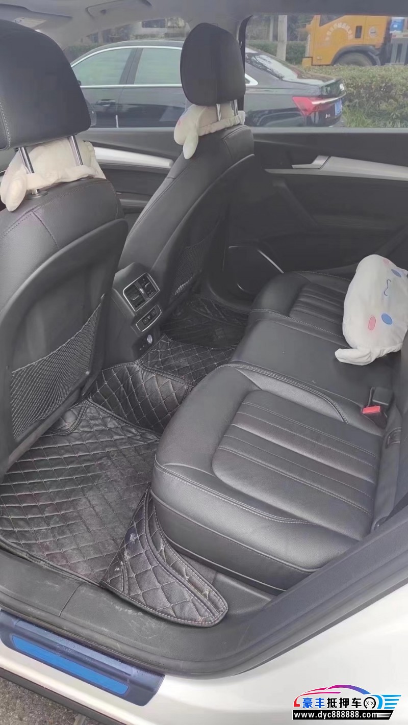 21年奥迪Q5SUV抵押车出售