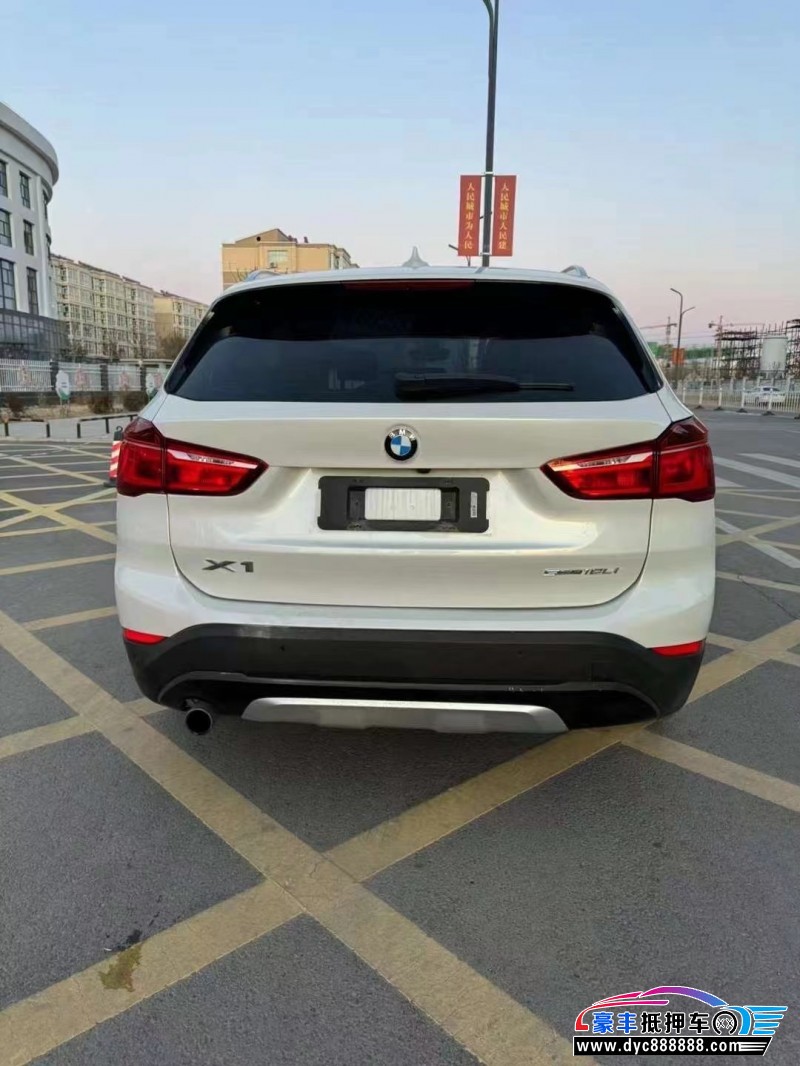 19年宝马X1SUV抵押车出售