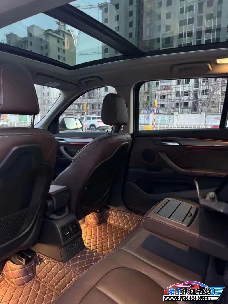 19年宝马X1SUV抵押车出售