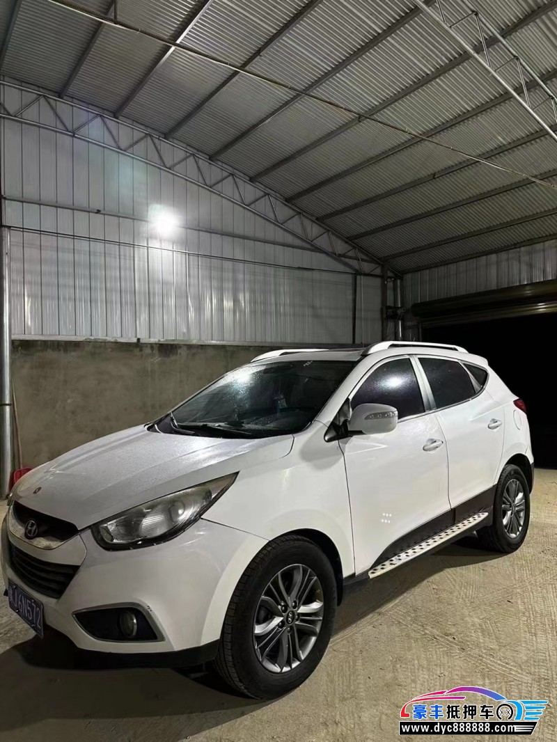 12年现代ix35SUV抵押车出售