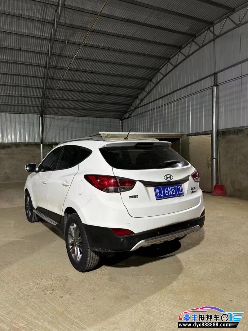 12年现代ix35SUV抵押车出售
