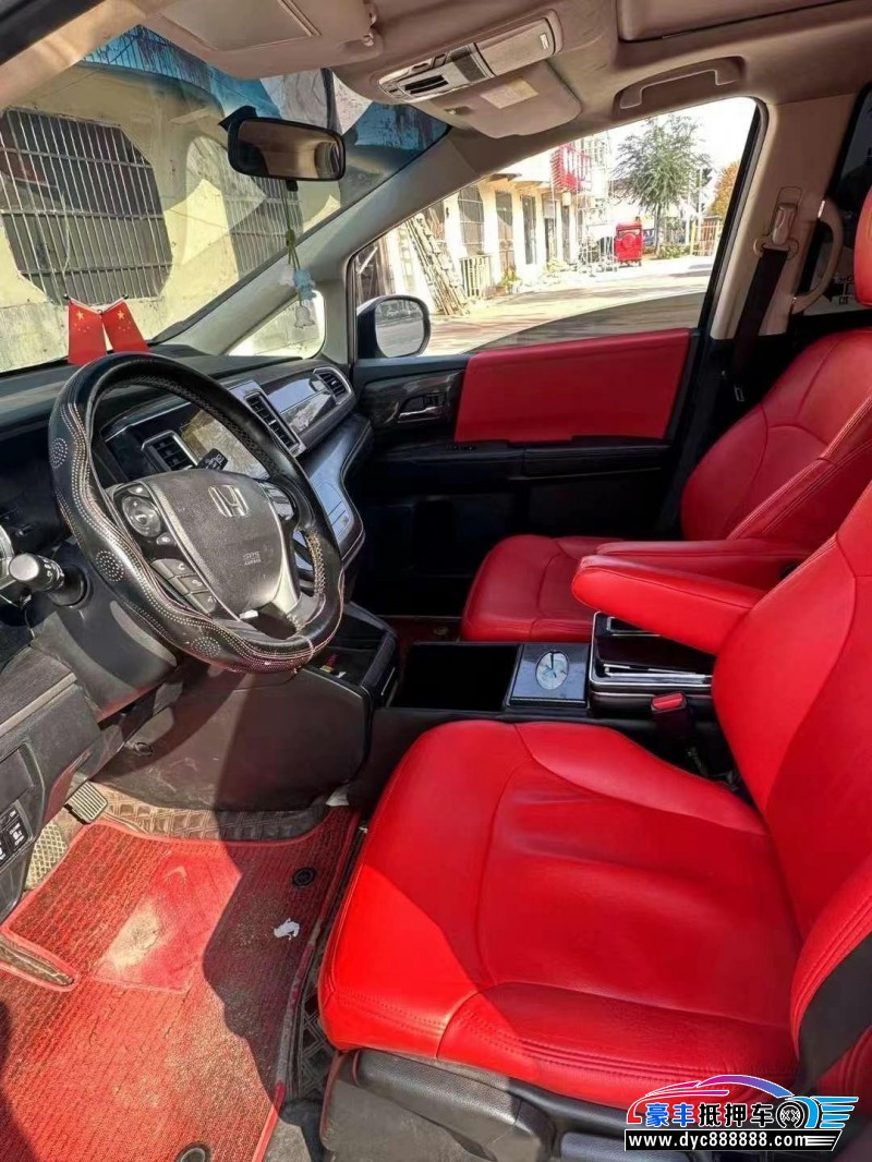 18年本田艾力绅MPV抵押车出售