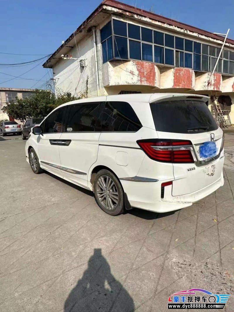 18年本田艾力绅MPV抵押车出售