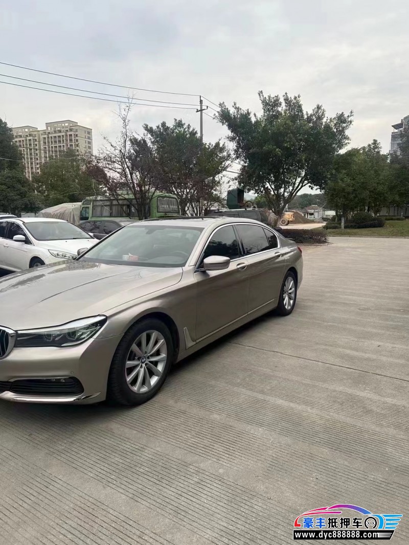 16年宝马7系轿车抵押车出售
