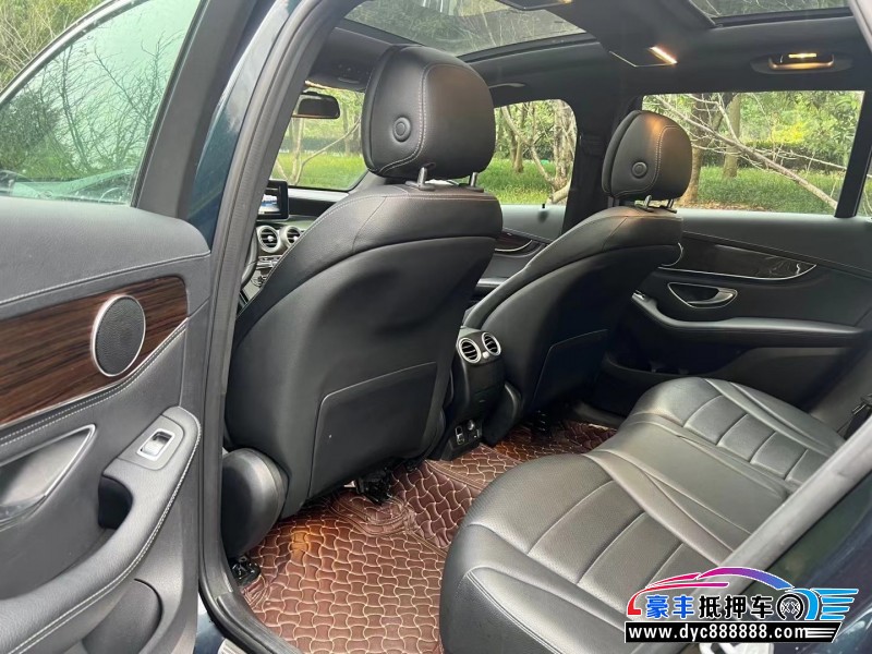 19年奔驰GLCSUV抵押车出售