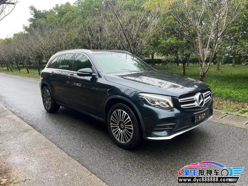 19年奔驰GLCSUV抵押车出售