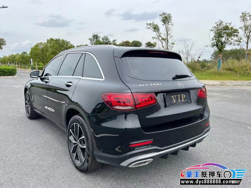 21年奔驰GLC轿车抵押车出售