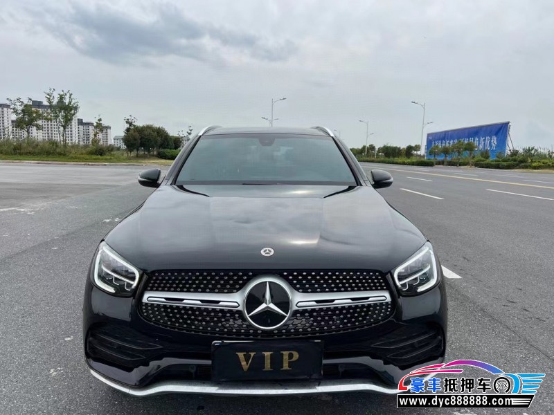 21年奔驰GLC轿车抵押车出售