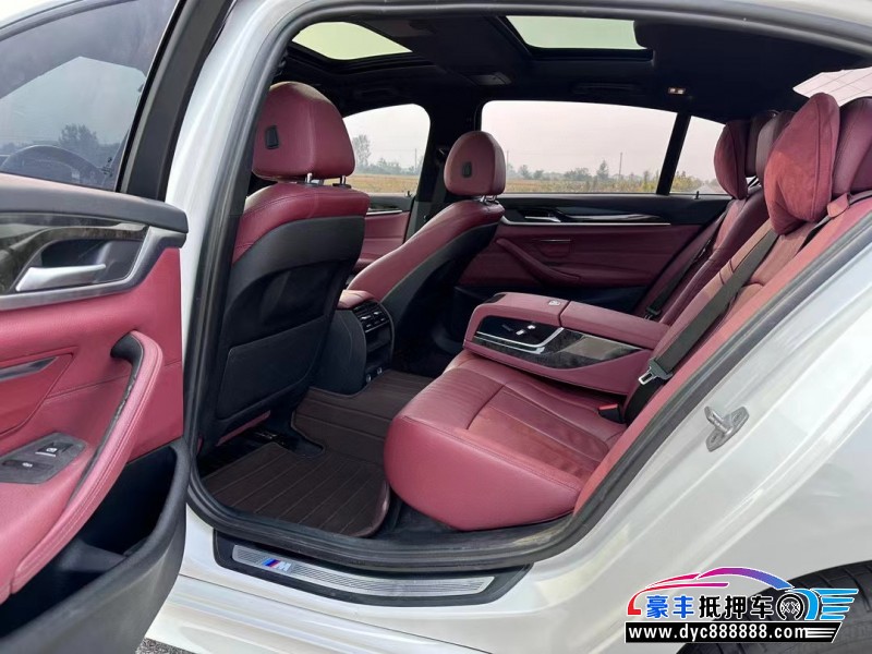 18年宝马5系轿车抵押车出售