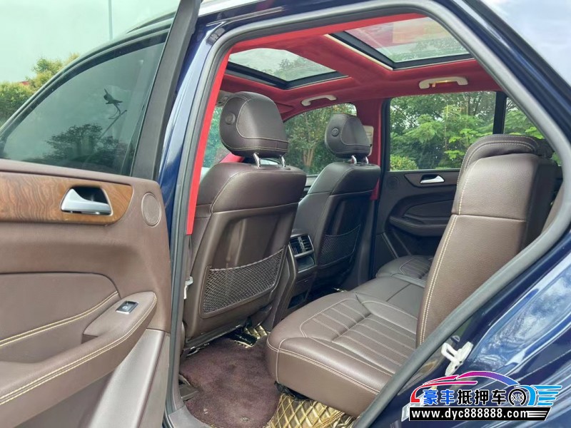 18年奔驰GLE轿车抵押车出售