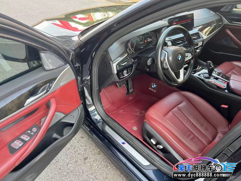 18年宝马5系轿车抵押车出售