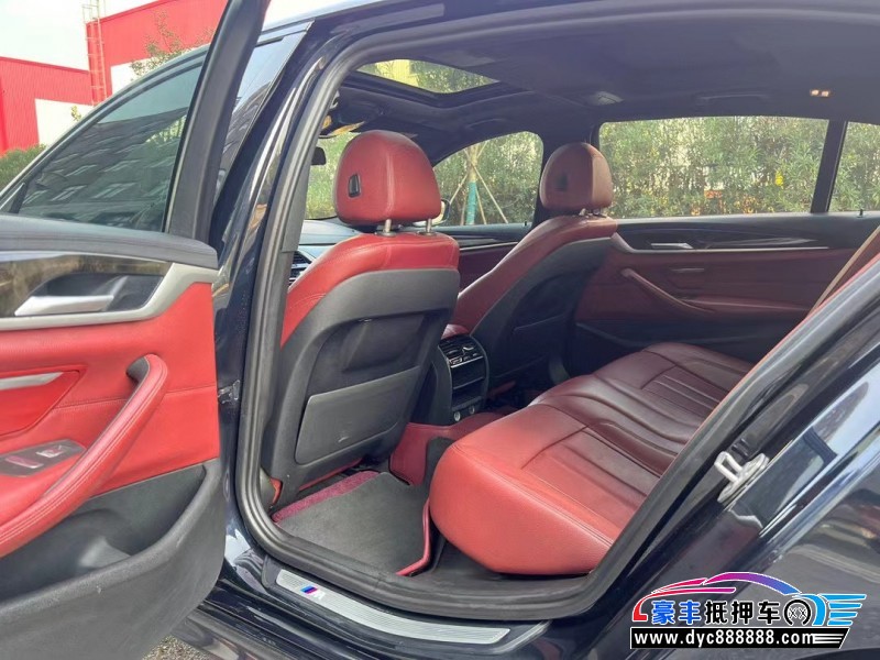 18年宝马5系轿车抵押车出售