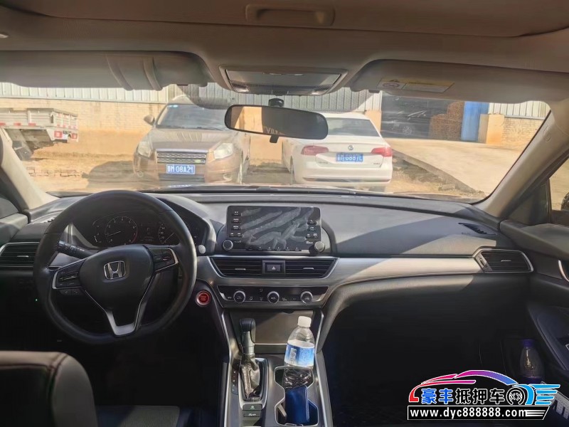 19年本田雅阁轿车抵押车出售