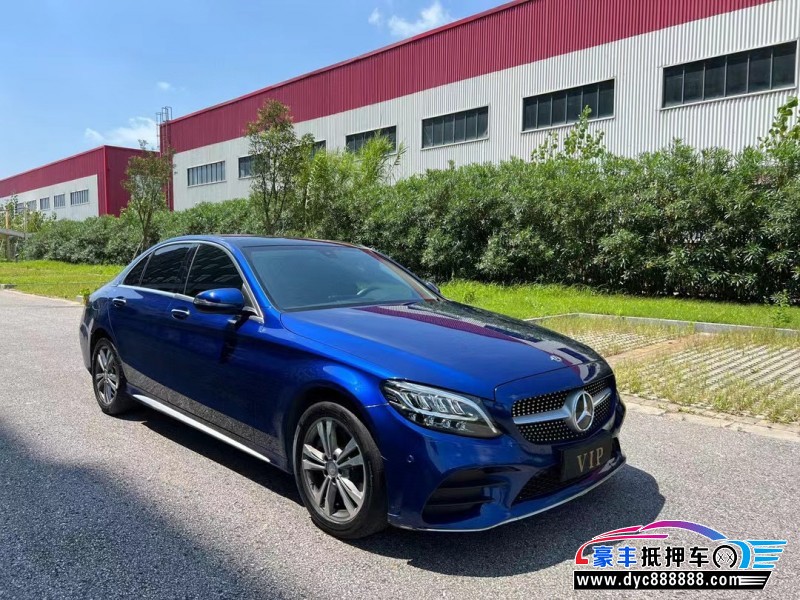 21年奔驰C轿车抵押车出售
