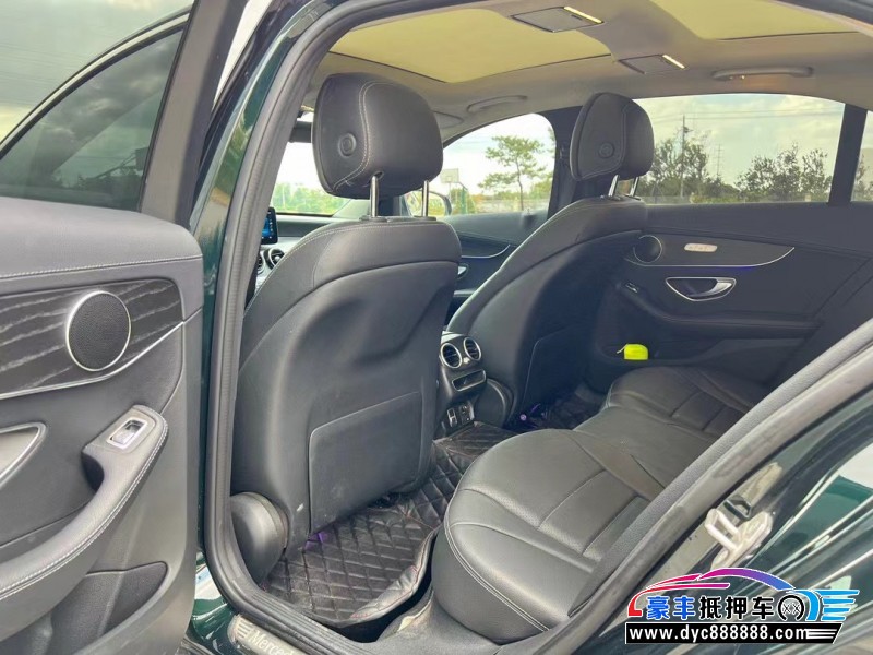 20年奔驰C轿车抵押车出售