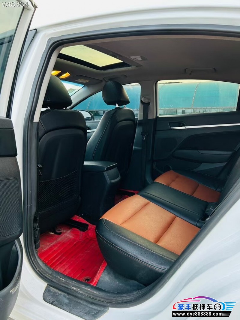 18年现代领动轿车抵押车出售