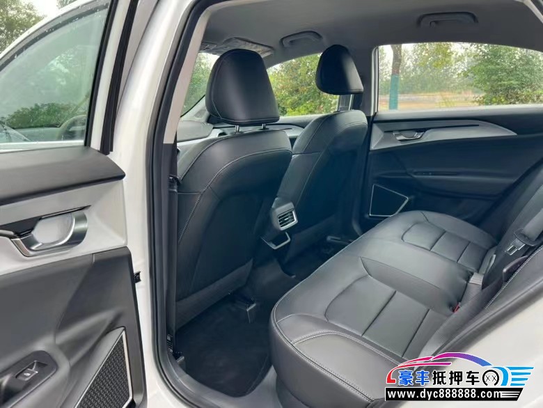 23年吉利几何轿车抵押车出售