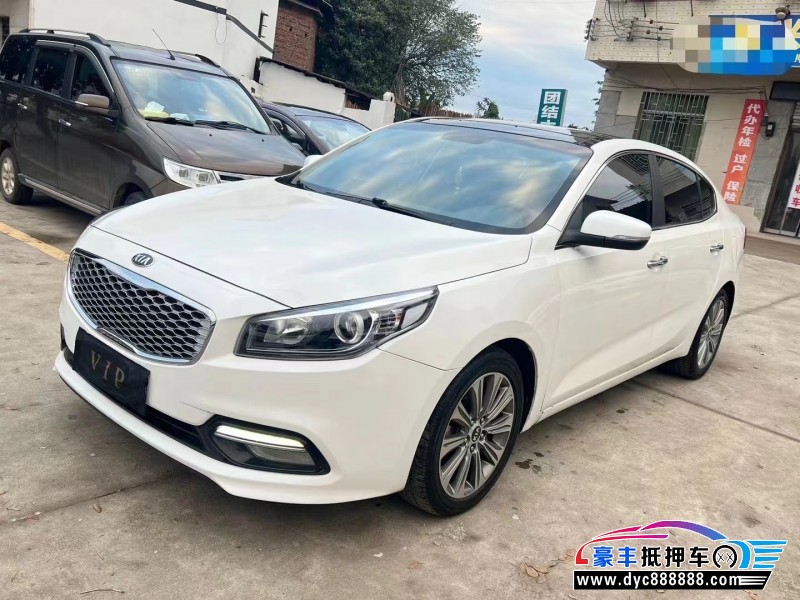 17年起亚K4轿车抵押车出售