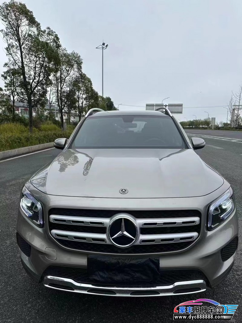 20年奔驰GLB轿车抵押车出售