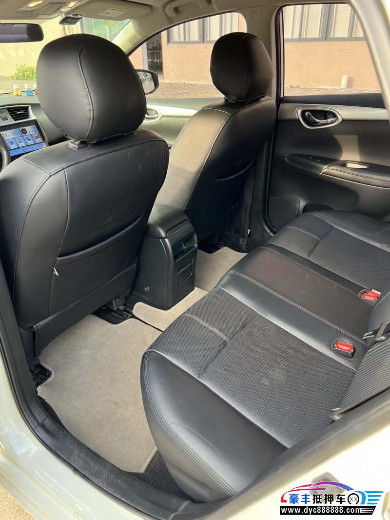 19年日产轩逸轿车抵押车出售