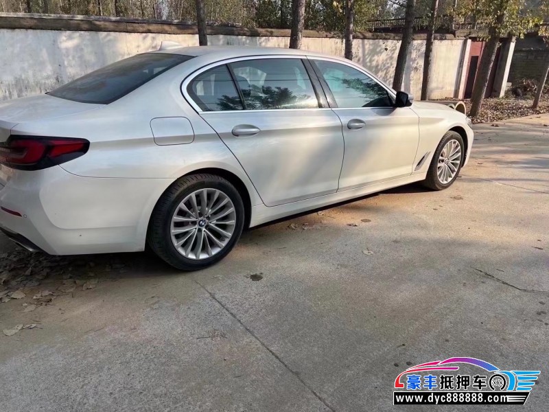 21年宝马5系轿车抵押车出售