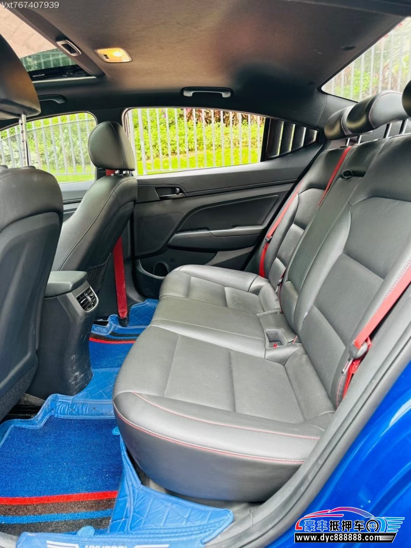 20年现代领动轿车抵押车出售