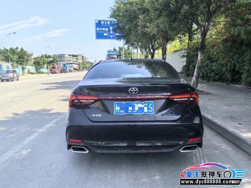 22年丰田亚洲龙轿车抵押车出售