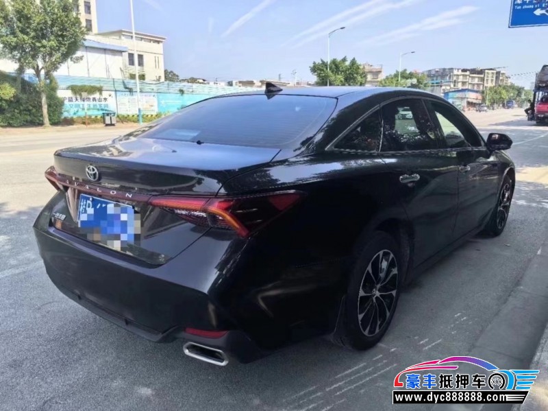 22年丰田亚洲龙轿车抵押车出售