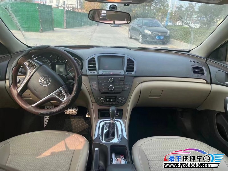 12年别克君威轿车抵押车出售